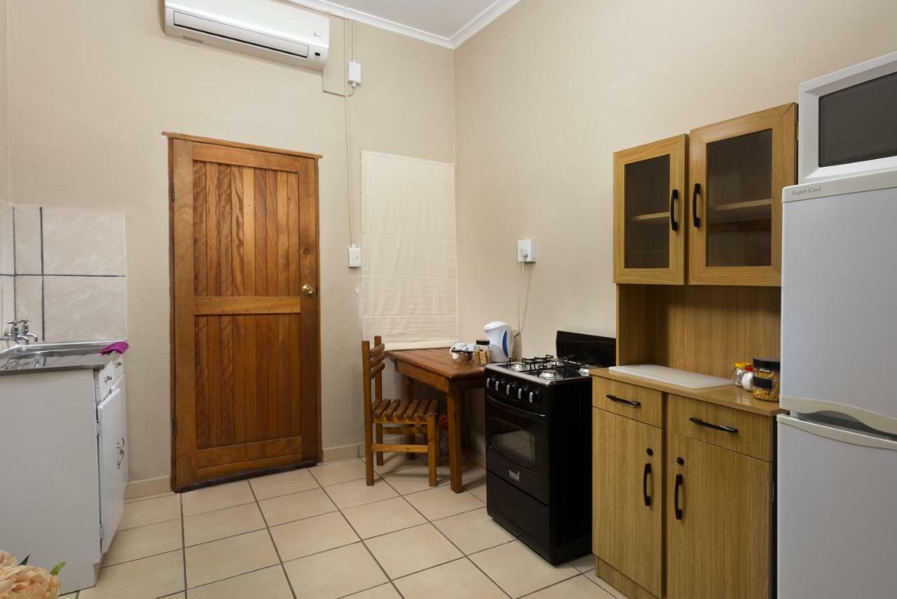 La La Dathel Guesthouse Colesberg Esterno foto